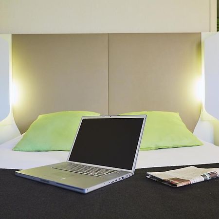 Campanile Nantes Saint-Sebastien-Sur-Loire Hotel Екстериор снимка