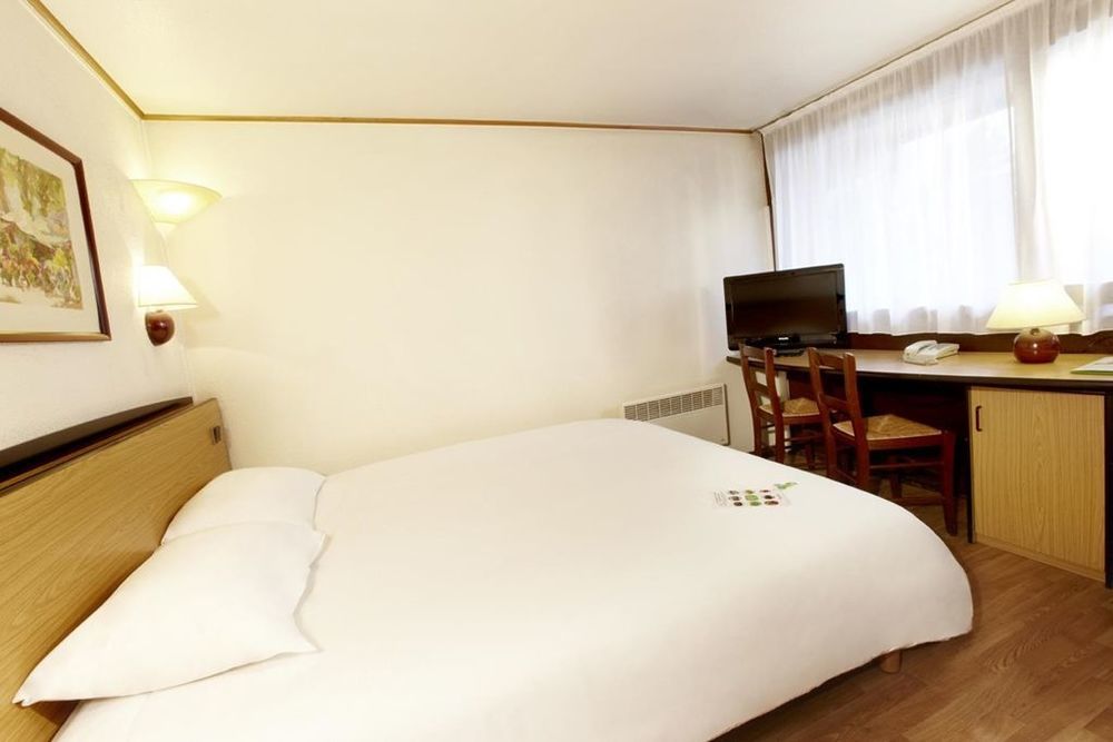 Campanile Nantes Saint-Sebastien-Sur-Loire Hotel Стая снимка