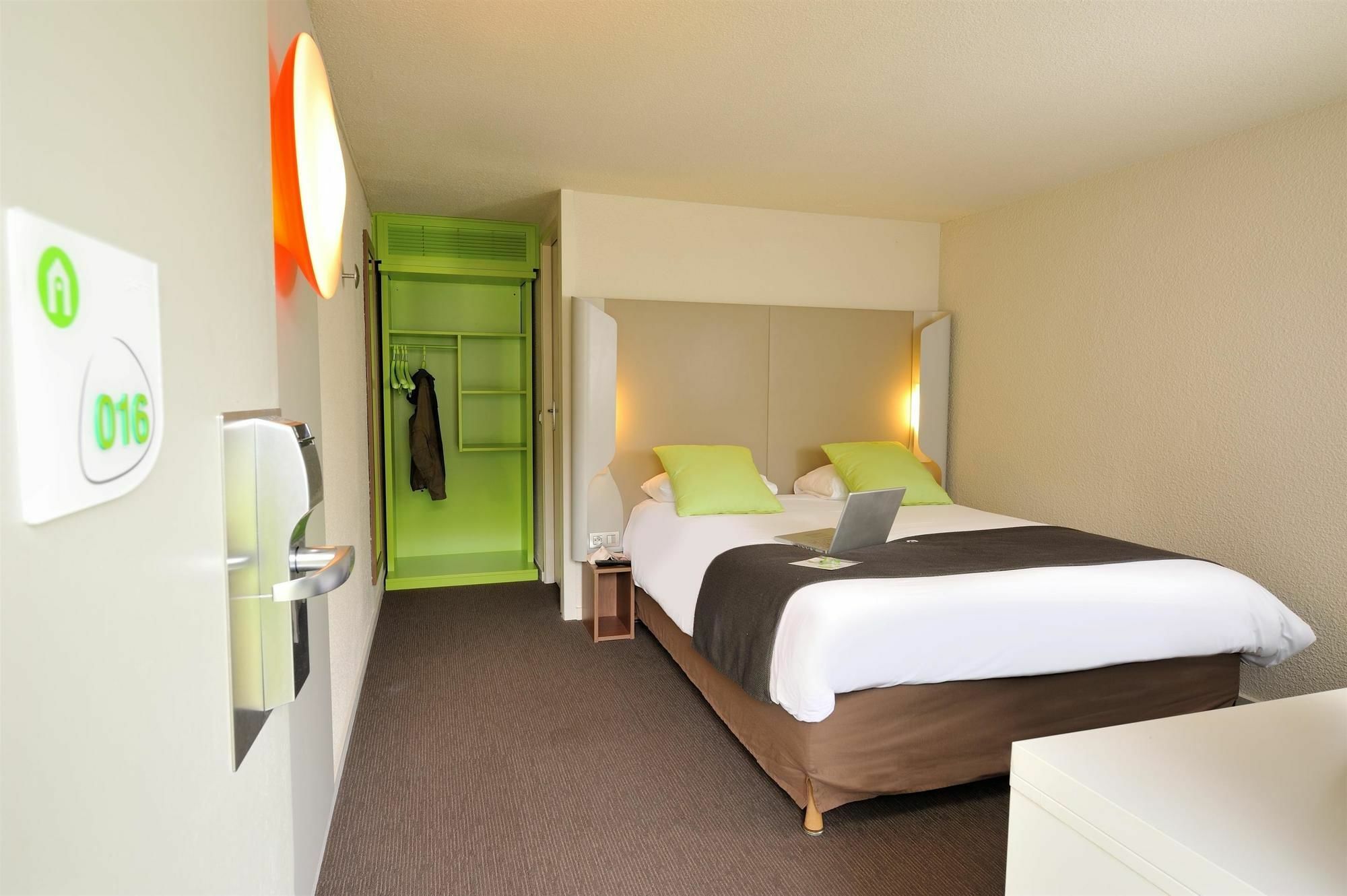 Campanile Nantes Saint-Sebastien-Sur-Loire Hotel Екстериор снимка