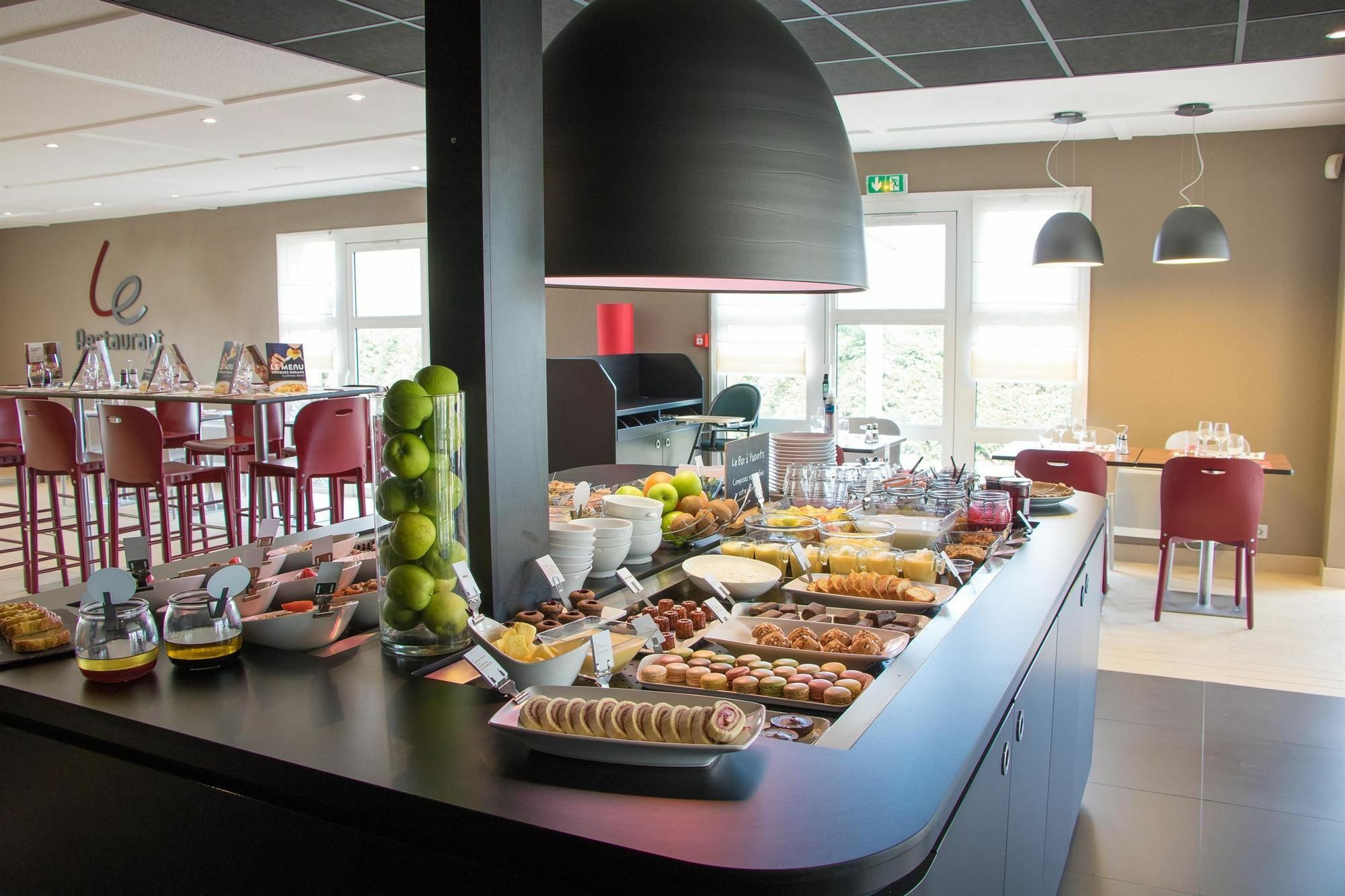 Campanile Nantes Saint-Sebastien-Sur-Loire Hotel Екстериор снимка