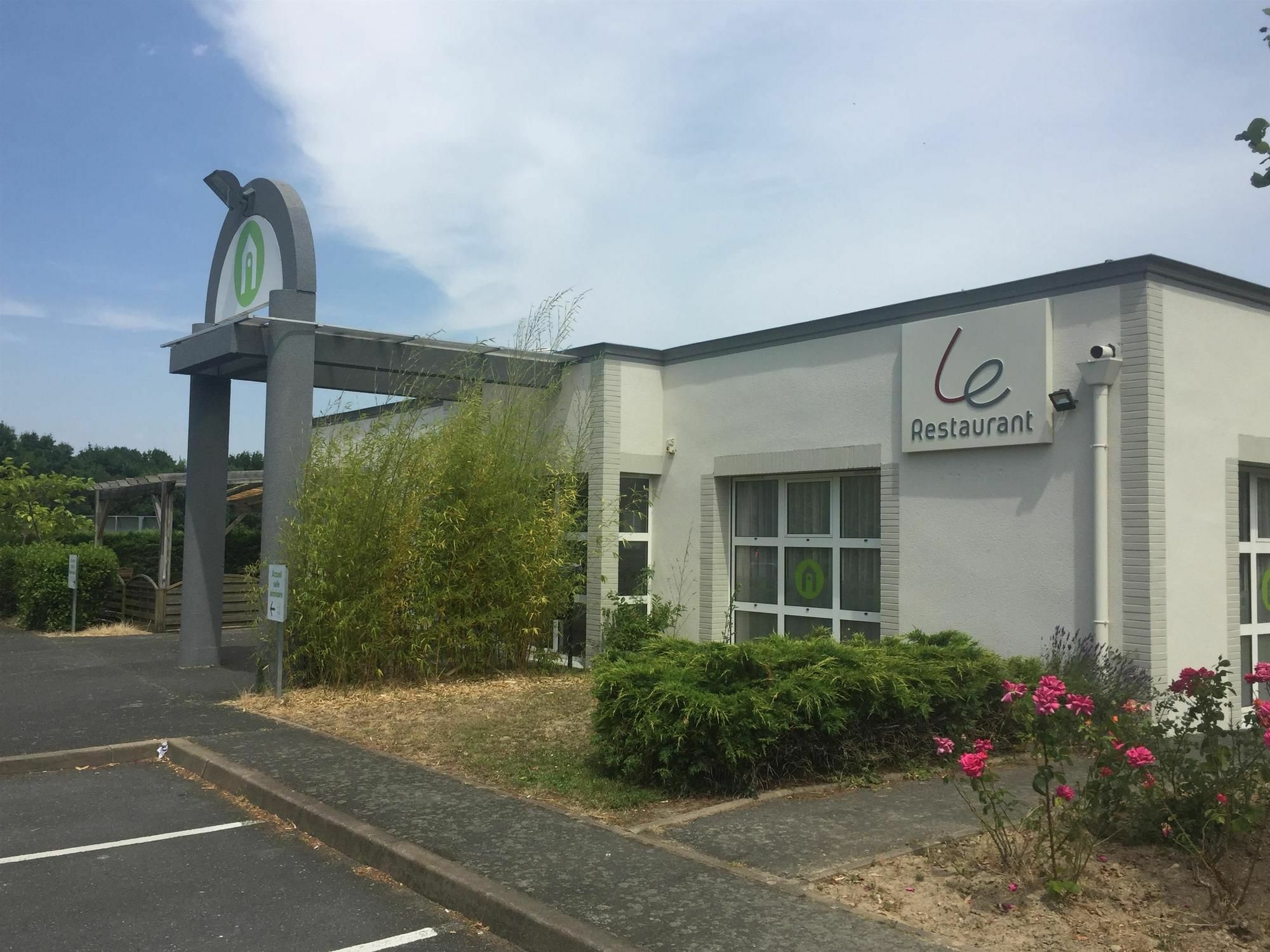 Campanile Nantes Saint-Sebastien-Sur-Loire Hotel Екстериор снимка